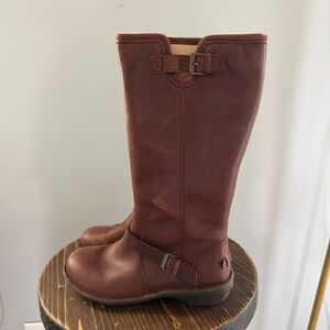UGG Tupelo Women's Brown Leather Boots